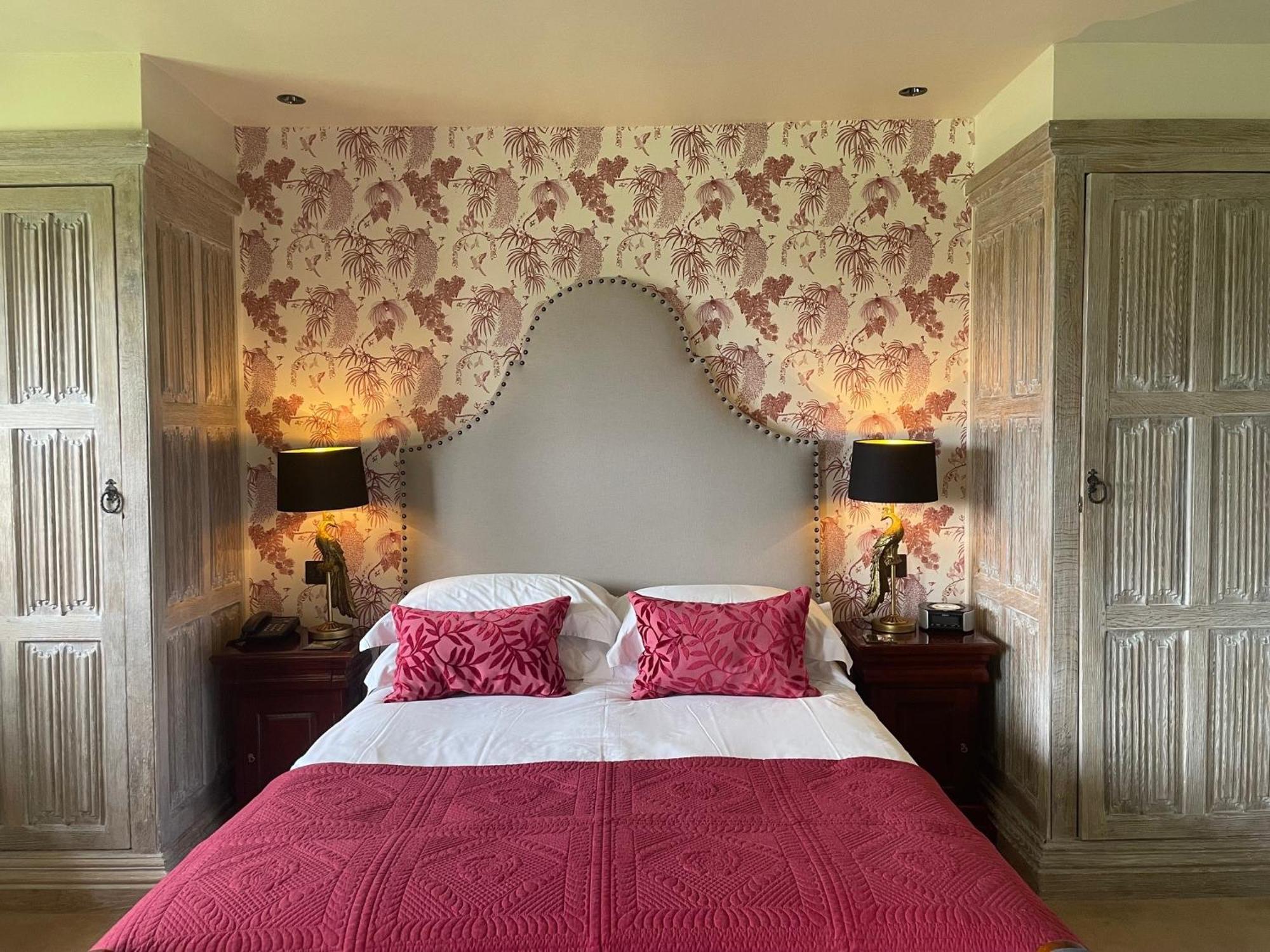 メードストン Leeds Castle Maiden'S Tower Bed & Breakfast エクステリア 写真