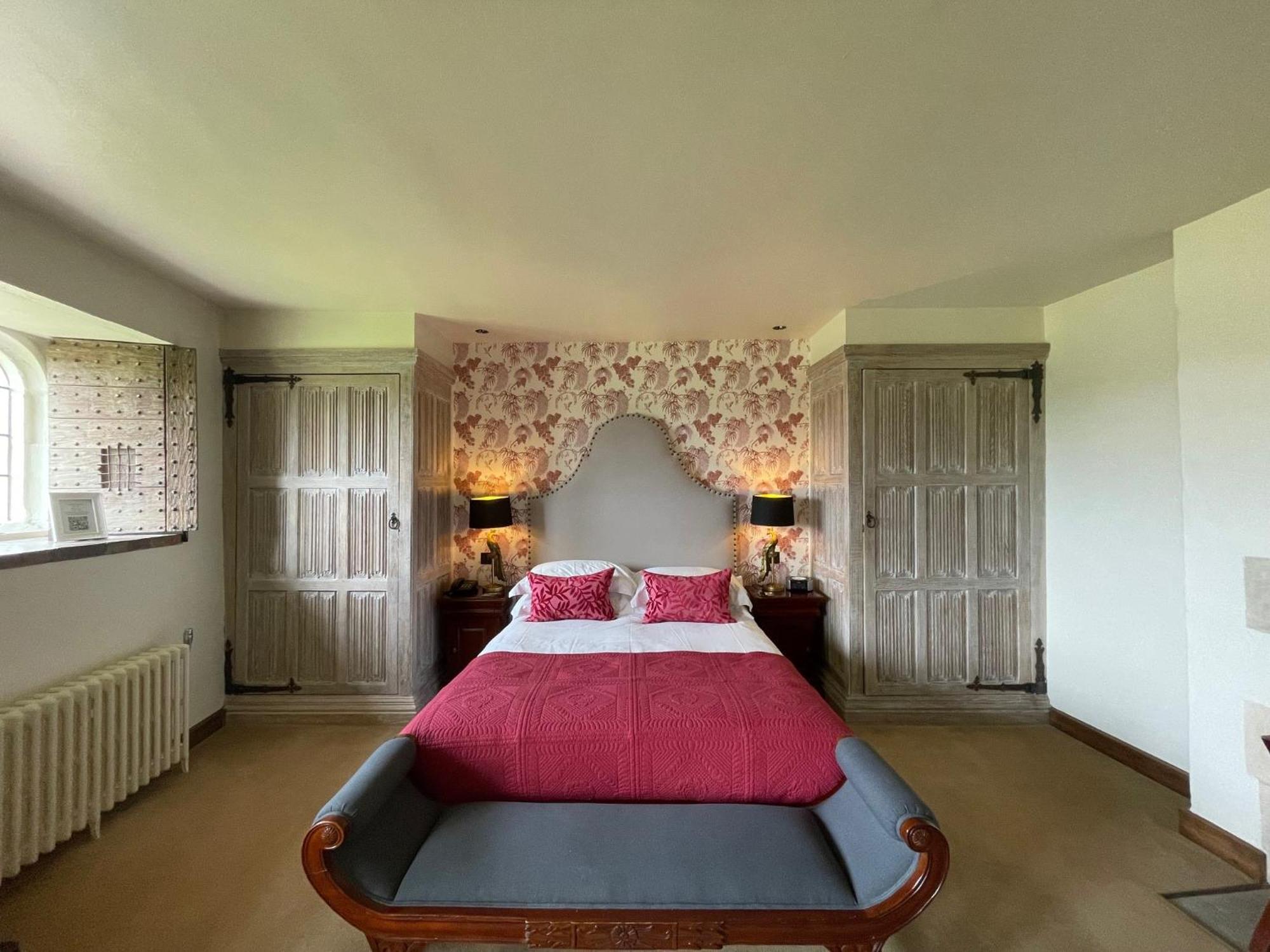 メードストン Leeds Castle Maiden'S Tower Bed & Breakfast エクステリア 写真